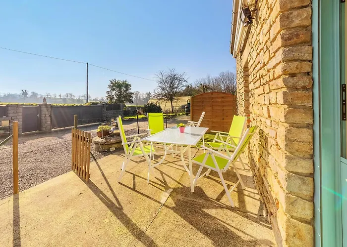 Beautiful Home In Le Ferre With Wifi