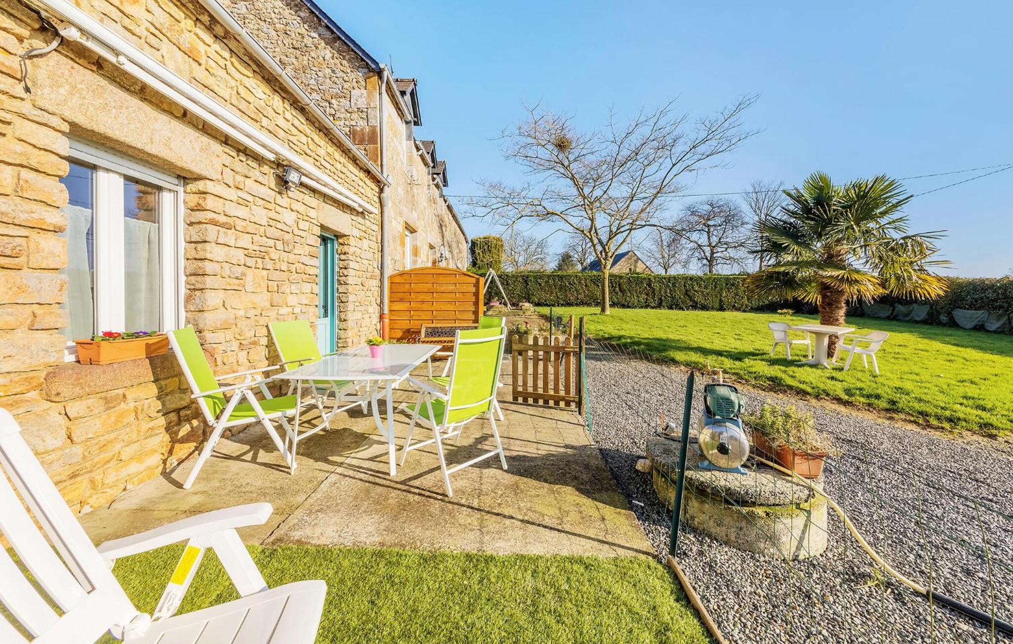 Beautiful In With Wifi Holiday home Le Ferre